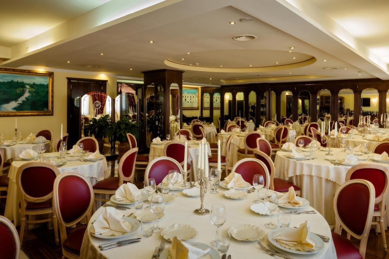 Grand Hotel Osman & Spa E Ristorante Il Danubio Atena Lucana Exterior photo